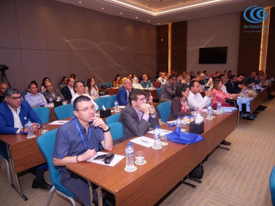 L’Agence Nationale des Fréquences a organisé, le mercredi 28 mai 2025, un atelier national intitulé &quot; Déploiement et Opportunités des Réseaux Privés 5G», à l’hôtel Royal ASBU à Tunis, en présence d’un parterre d’experts internationaux, d’acteurs nationaux du secteur des télécommunications ainsique des opérateurs publics de téléphonie mobile en Tunisie. Cet atelier visait à instaurer un dialogue national et une réflexion collective en vue d’établir les bases d’une approche concrète et claire pour le déploiem