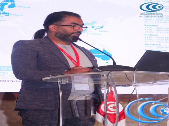 L’Agence Nationale des Fréquences a organisé, le mercredi 28 mai 2025, un atelier national intitulé &quot; Déploiement et Opportunités des Réseaux Privés 5G», à l’hôtel Royal ASBU à Tunis, en présence d’un parterre d’experts internationaux, d’acteurs nationaux du secteur des télécommunications ainsique des opérateurs publics de téléphonie mobile en Tunisie. Cet atelier visait à instaurer un dialogue national et une réflexion collective en vue d’établir les bases d’une approche concrète et claire pour le déploiem