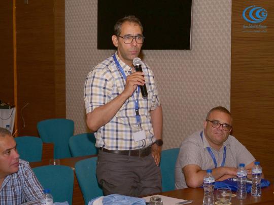 L’Agence Nationale des Fréquences a organisé, le mercredi 28 mai 2025, un atelier national intitulé &quot; Déploiement et Opportunités des Réseaux Privés 5G», à l’hôtel Royal ASBU à Tunis, en présence d’un parterre d’experts internationaux, d’acteurs nationaux du secteur des télécommunications ainsique des opérateurs publics de téléphonie mobile en Tunisie. Cet atelier visait à instaurer un dialogue national et une réflexion collective en vue d’établir les bases d’une approche concrète et claire pour le déploiem